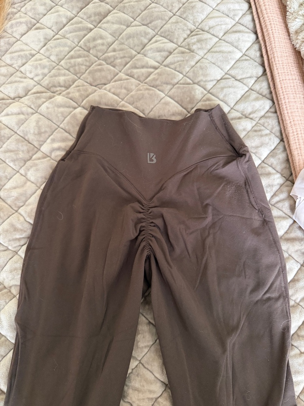 BuffBunny Brown High-Waist Scrunch Leggings